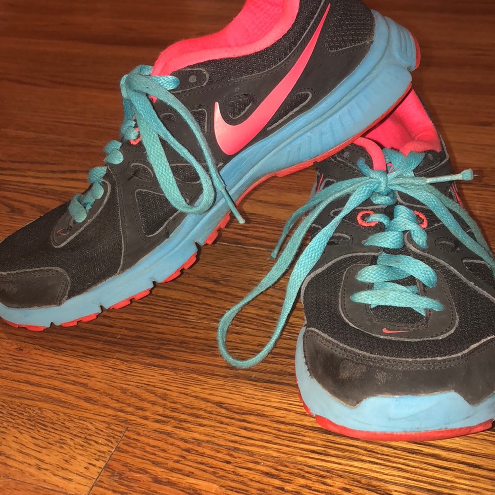 Nike shoes